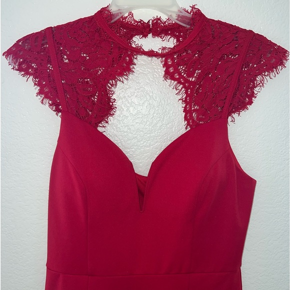 Red Fitted Dress - Picture 2 of 4